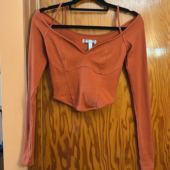 NWOT Orange Urban Outfitters Top - Picture 1 of 6